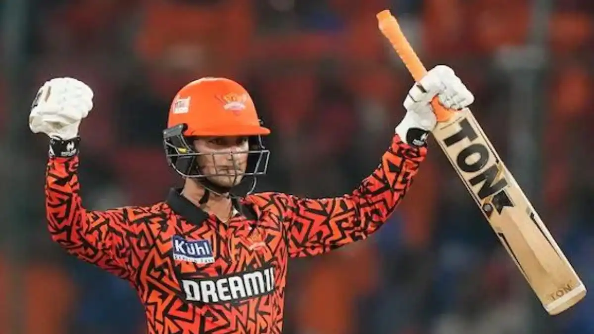 Abhishek Smashes It Most Sixes in an IPL Season by an Indian Player